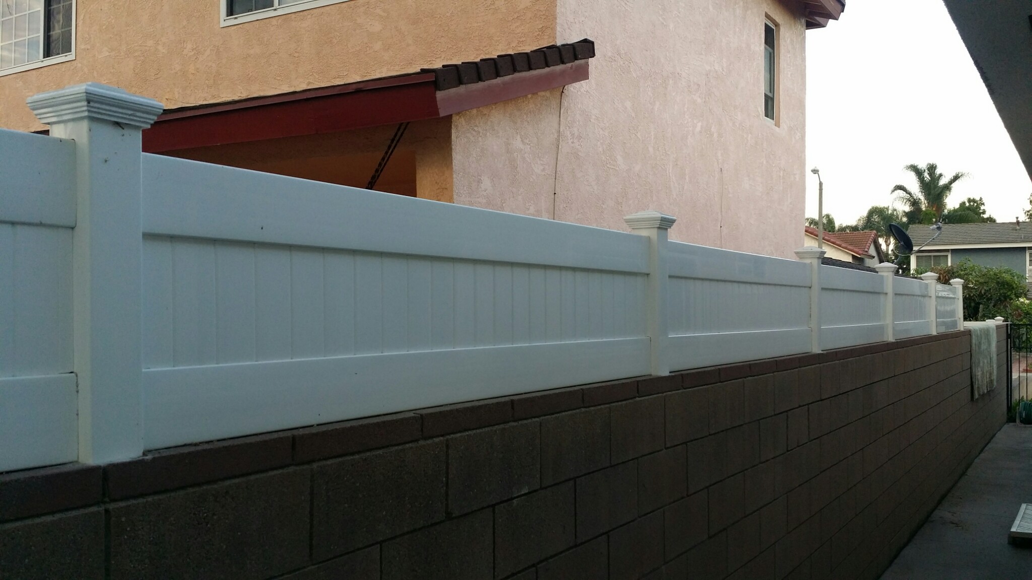 Vinyl Wall Toppers Vinyl Wall Extensions K Star Vinyl Fencing